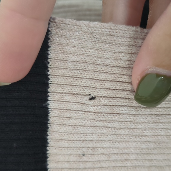 St johns bay woman's sweater - Picture 4 of 4